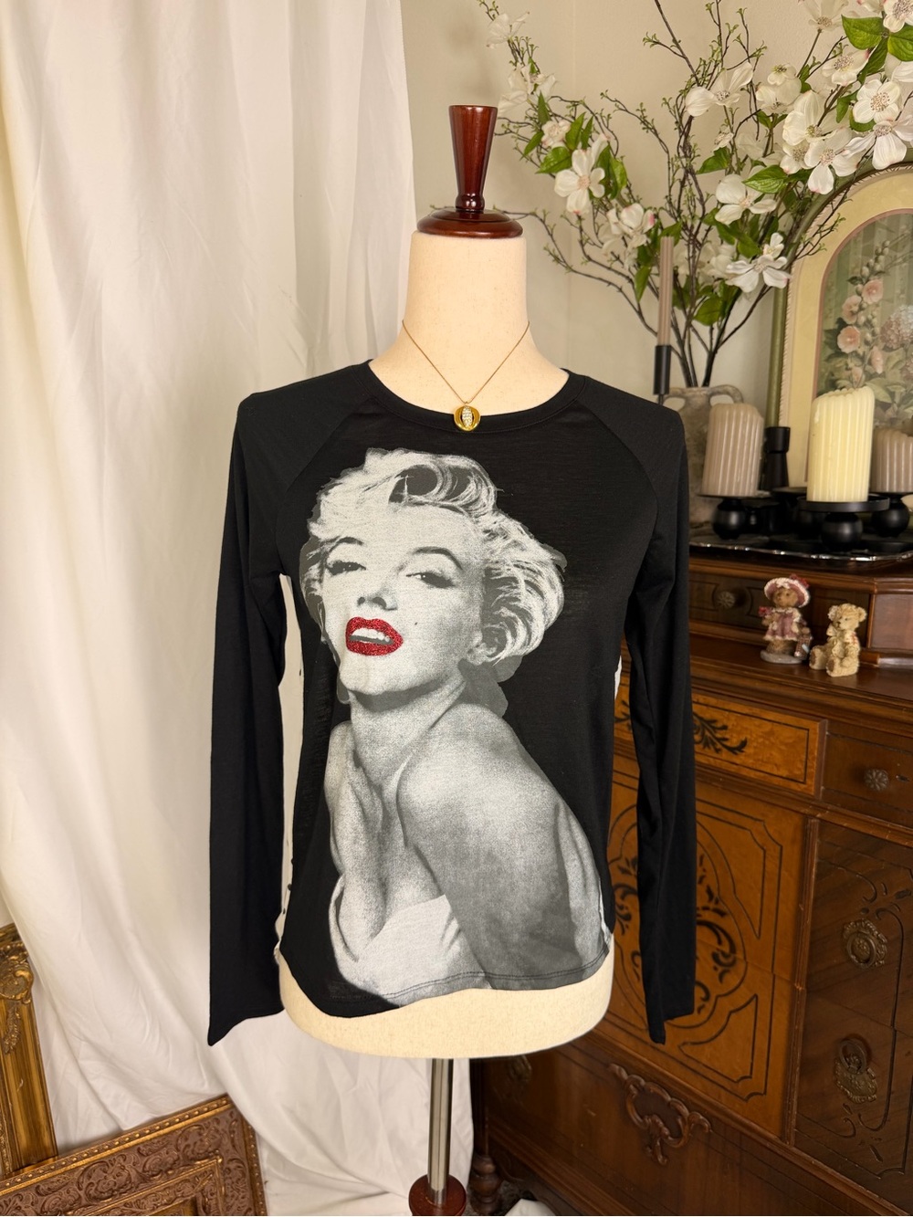 NWT Black Marilyn Monroe Graphic Long-Sleeve Tee with Polka Dots Chic Whimsygoth